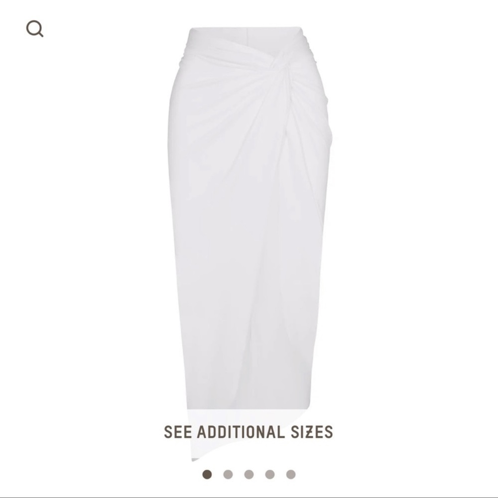 Skims Saraong Swim Skirt